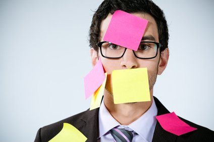Face à la charge de travail, la latitude décisionnelle ne suffit pas…