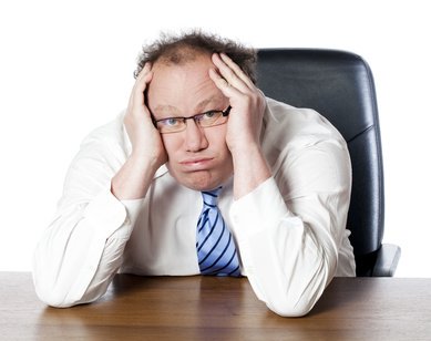 lassitude burn-out d'homme manager au bureau